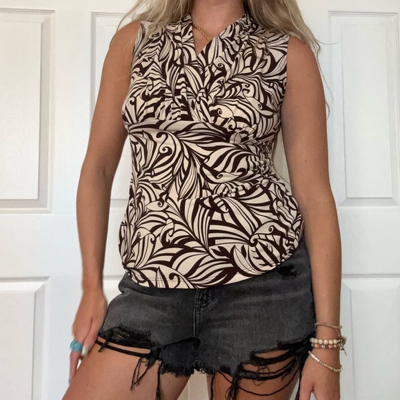 Y2K Swirl Tank - Picture 2 of 2